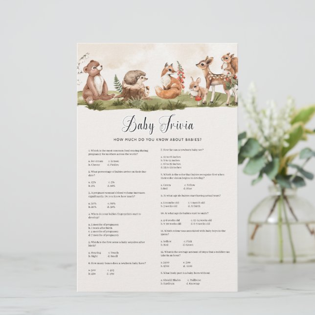 Woodland Baby Trivia Baby shower Jeu (Debout devant)