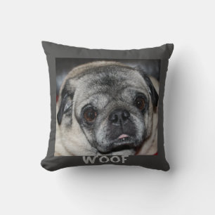 Woof Carlin Coussin