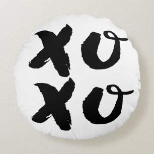 XOXO Embauches et baisers   Coussin rond de la typ