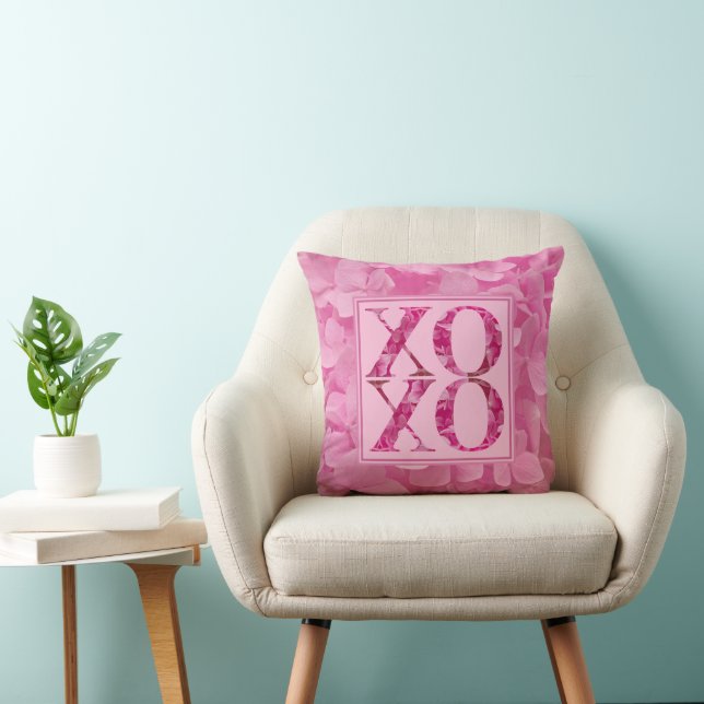 XOXO Pink Floral Typographie Jeter Oreiller (Chaise)