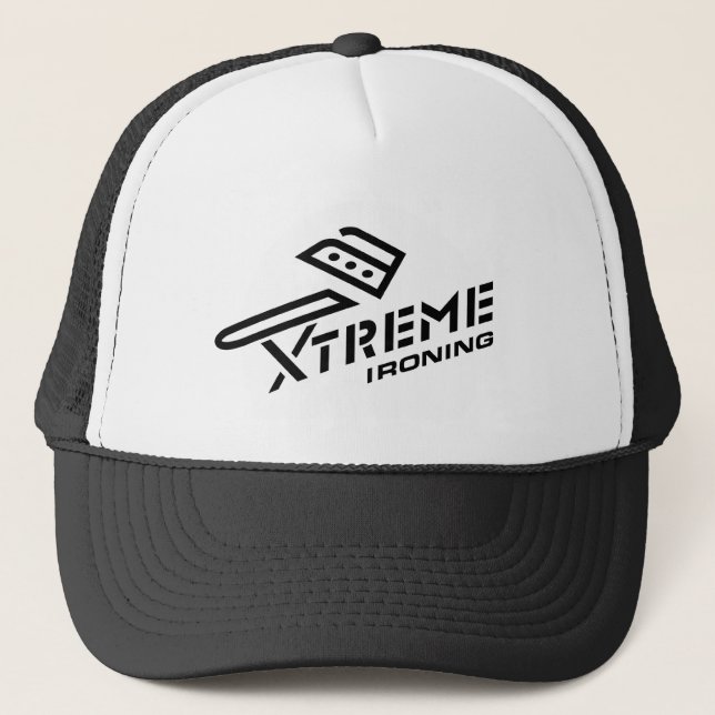 Xtreme repassant le casquette (Devant)