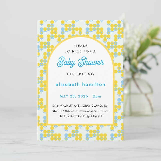 Yellow and Blue Dots Modern Baby Shower Invitation (Debout devant)