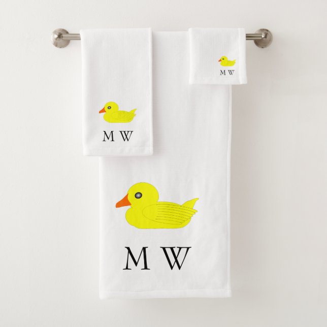 Yellow Duck Design Monogrammed (En situation)