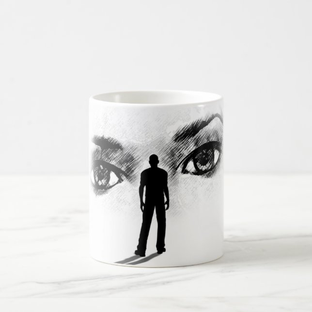 Yeux cachés de la tasse de déesse (Centre)