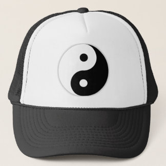 Yin et casquette de camionneur de Yang