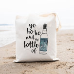 Yo Ho Ho Bouteille de Sac fourre-tout de rhum<br><div class="desc">Yo ho ho et une bouteille de rhum ! Profitez de la vie de pirate avec ce sac fourre-tout avec une illustration de l'aquarelle d'une bouteille de rhum et le texte de la brosse. Amusement pour les bars à domicile, fêtes, maisons de plage... ou où l'on sert des cocktails !...</div>