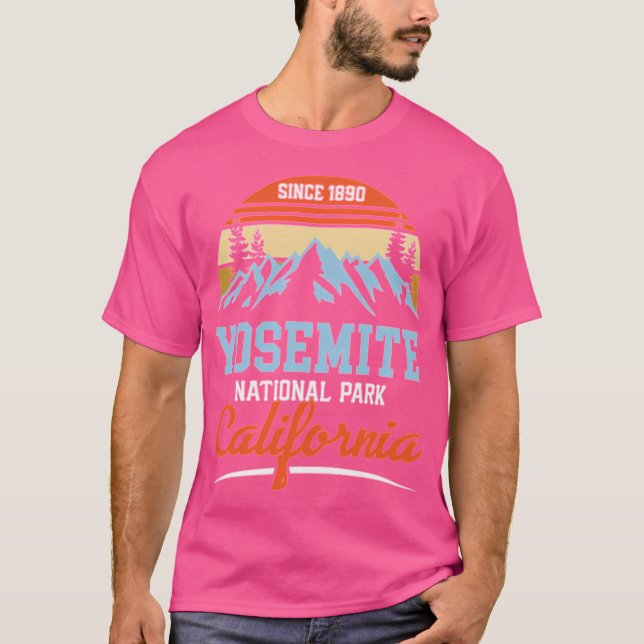 Yosemite National Park California Mountain Tshirt (Devant)