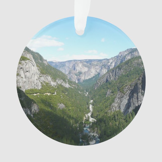 Yosemite Valley dans le parc national de Yosemite (devant)