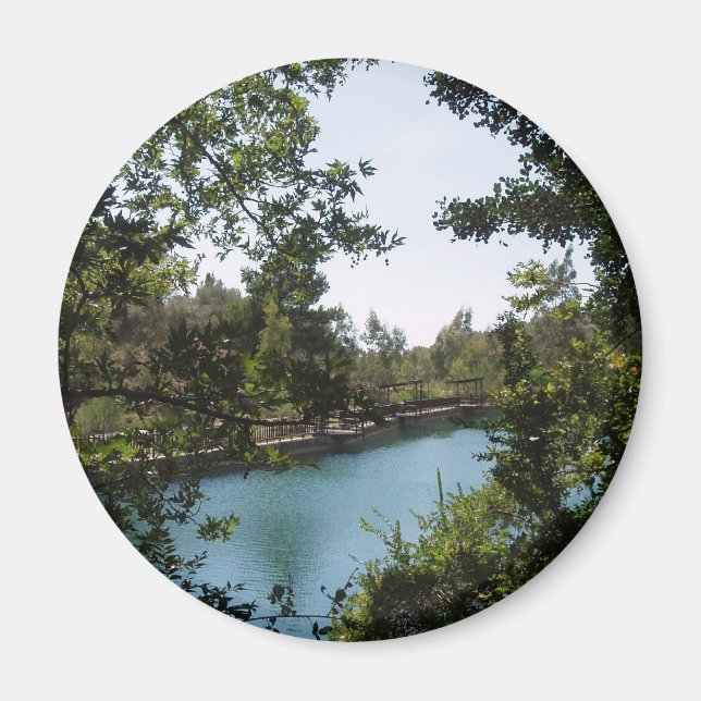 Zaros Lake Magnet (Devant)