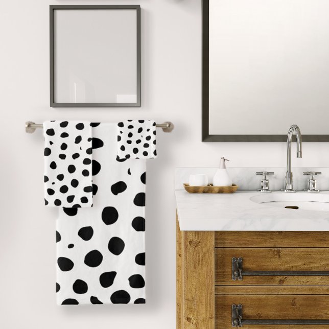 Zones de guépard noir blanc (Cheetah Spots Black White Bath Towel Set by Looly Elzayat
)
